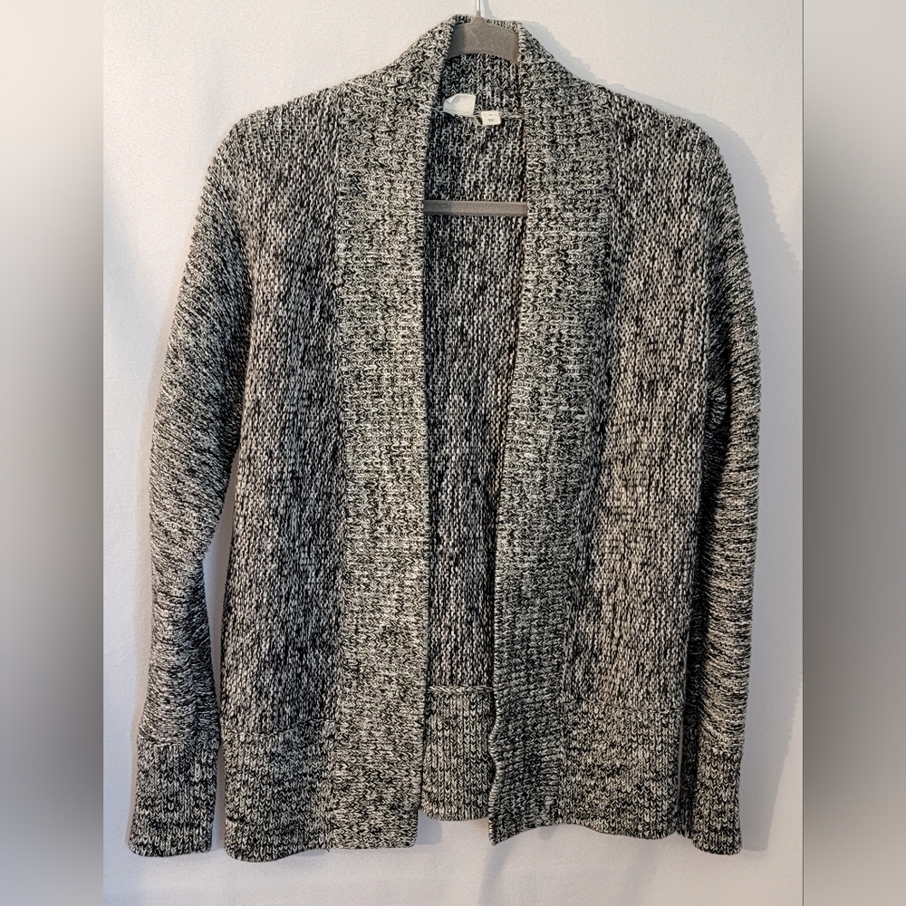 GAP Black and White Knit Cardigan Size XS